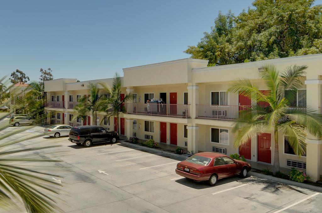 Vagabond Inn Hacienda Heights Exterior foto